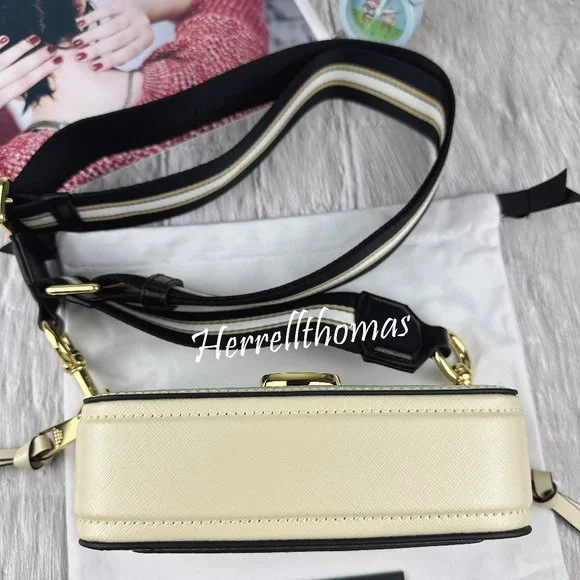 NWOT MARC JACOBS the snapshot shoulder bag - Picture 3 of 10